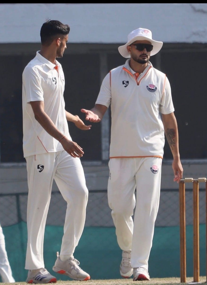 J&K restricts Pondicherry to 233 in Ranji